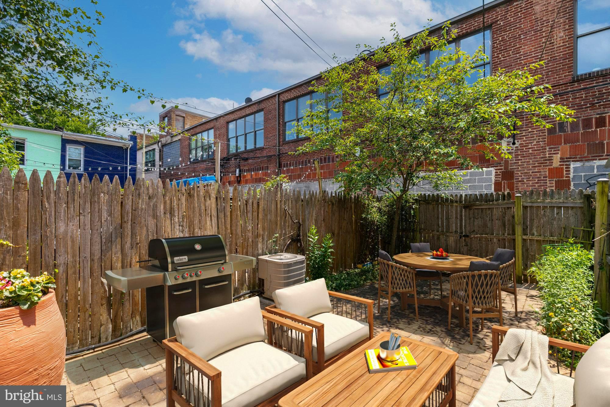 225 Parker Street Northeast Washington, DC 20002 - Photo 2 of 17