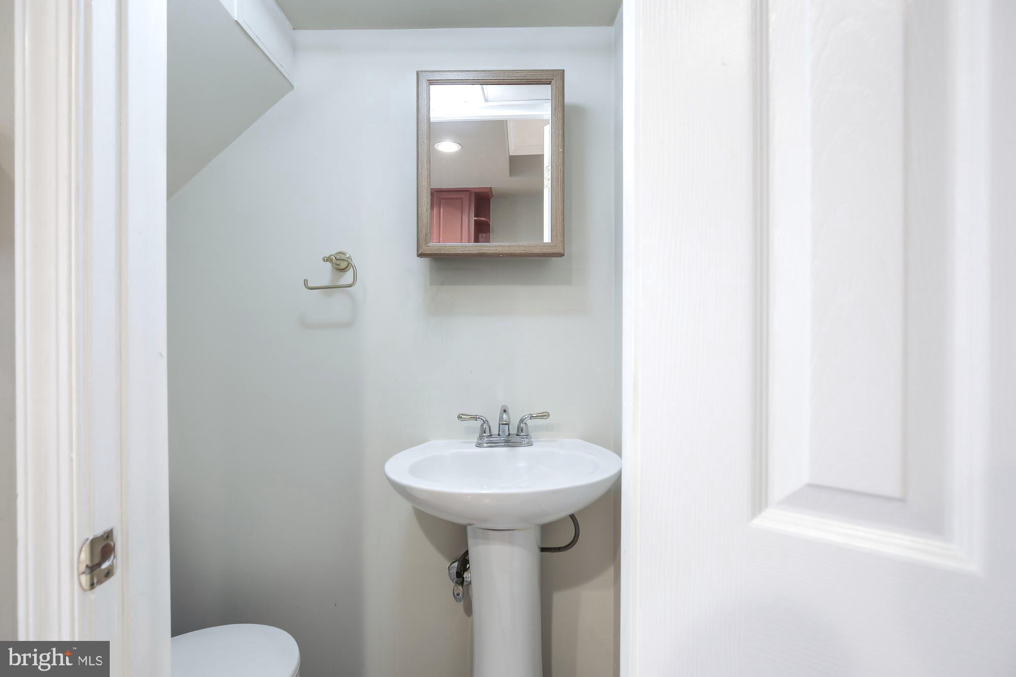 225 Parker Street Northeast Washington, DC 20002 - Photo 8 of 17