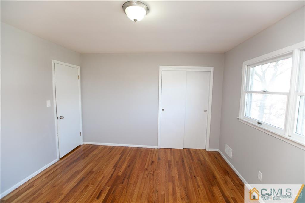 34 Bodnarik Road Edison, NJ 08837 - Photo 14 of 25 Gallery Image 14