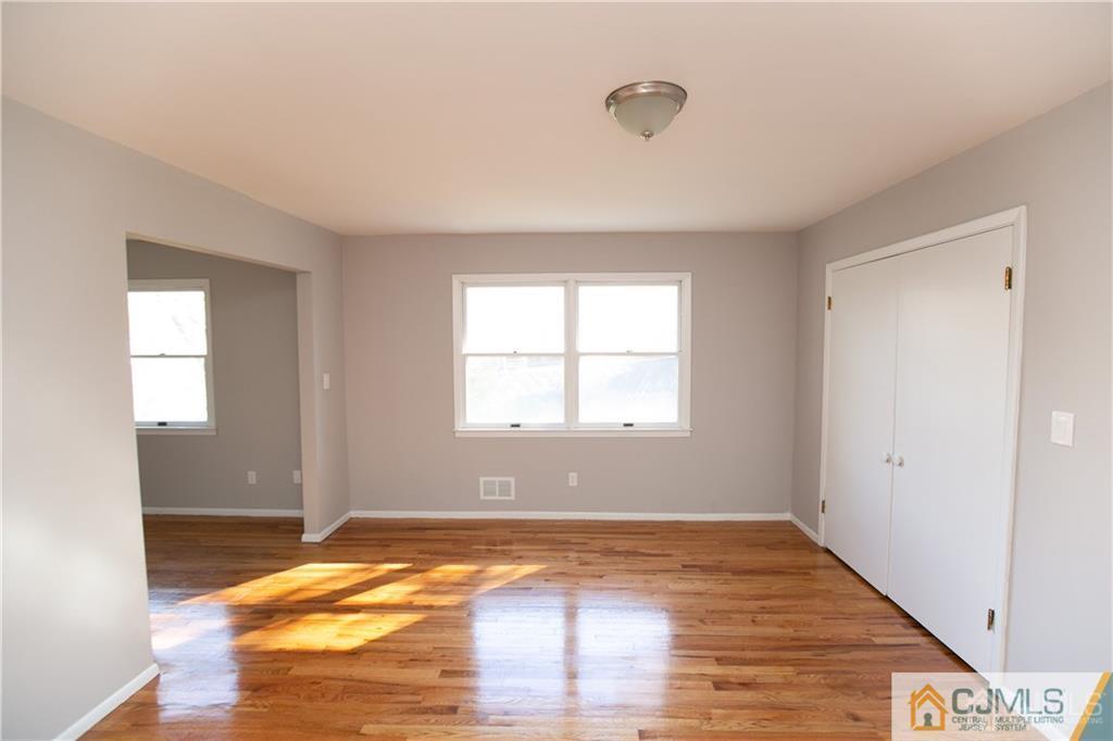 34 Bodnarik Road Edison, NJ 08837 - Photo 22 of 25 Gallery Image 22