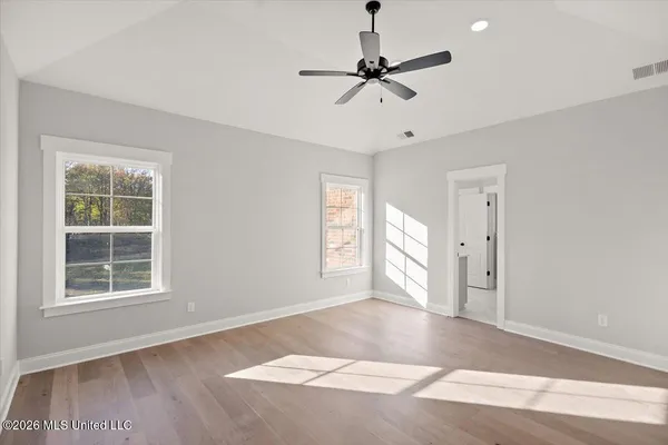 $402,900 | 1347 Creekside Lane, Hernando, MS 38632