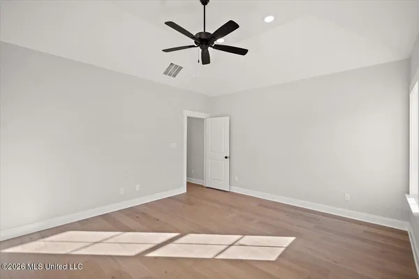 $402,900 | 1347 Creekside Lane, Hernando, MS 38632