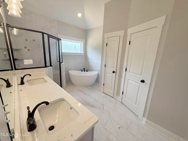 $402,900 | 1347 Creekside Lane, Hernando, MS 38632