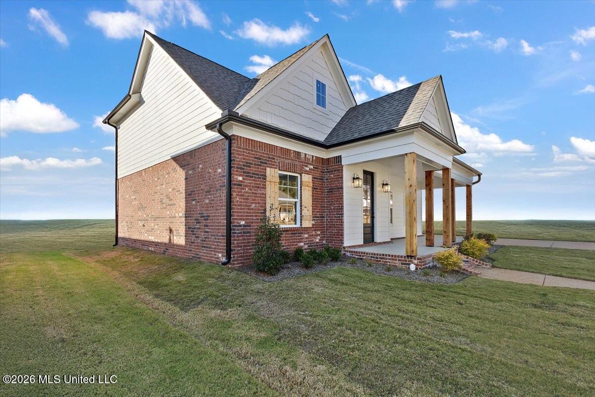 1347 Creekside Lane Hernando, MS 38632 - Photo 2 of 30 Pine