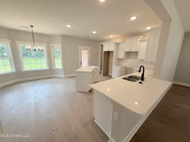 $402,900 | 1347 Creekside Lane, Hernando, MS 38632