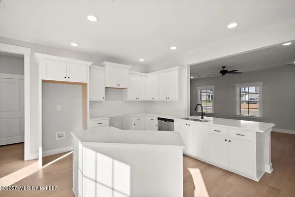 $402,900 | 1347 Creekside Lane, Hernando, MS 38632