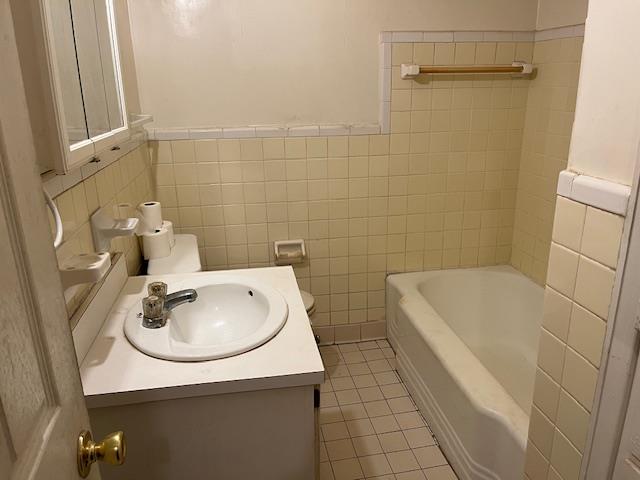 1233 Rigdon Road Columbus, GA 31906 - Photo 8 of 11 Bath