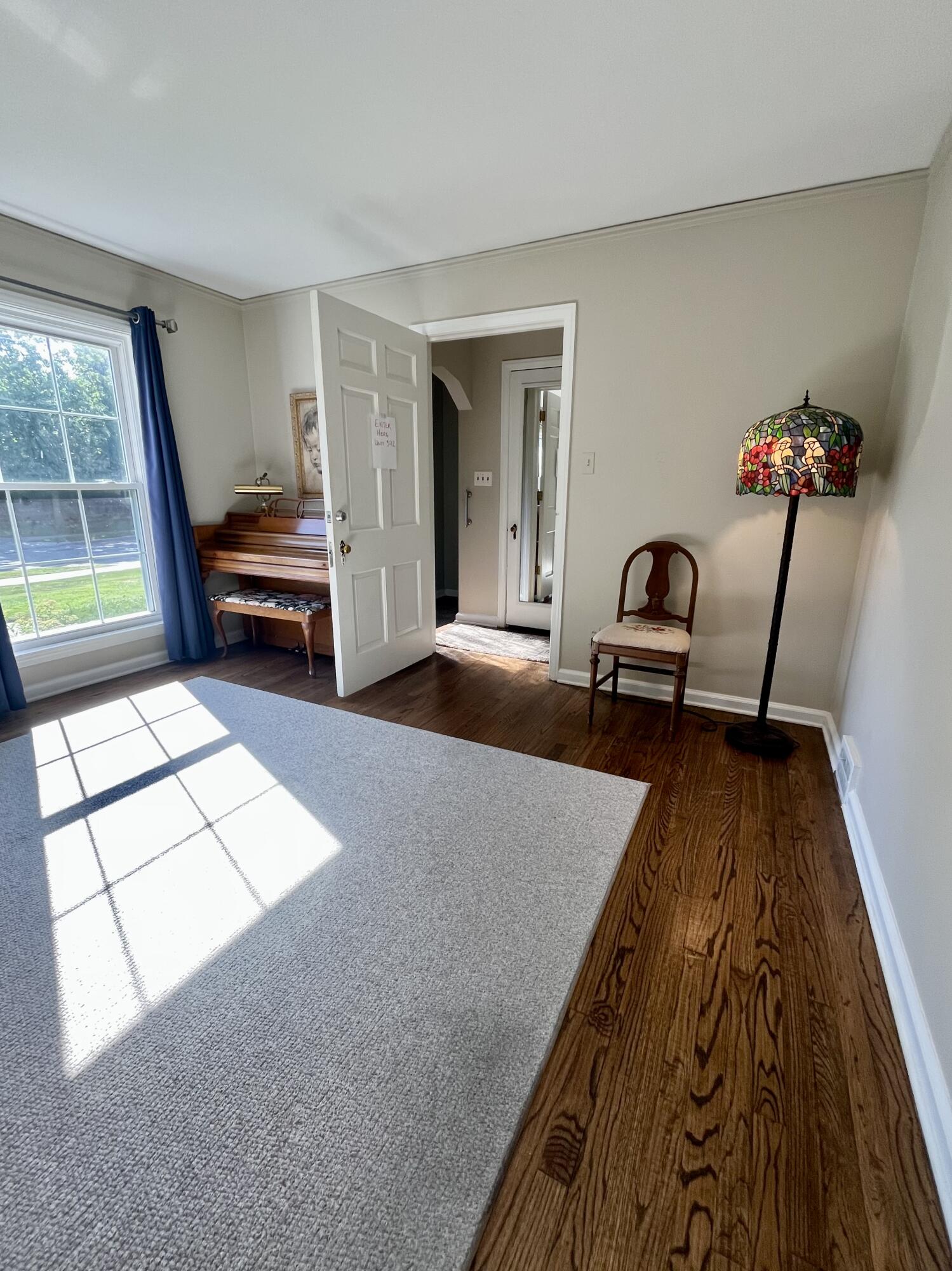 392 Neff Road Grosse Pointe, MI 48230 - Photo 13 of 42 Entry to unit
