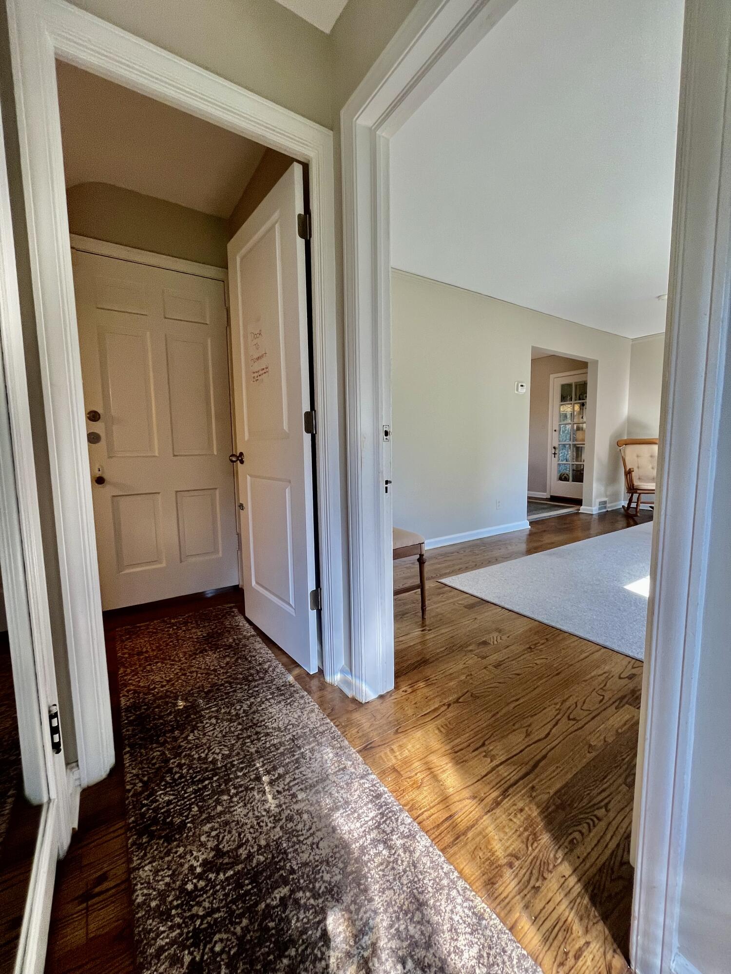 392 Neff Road Grosse Pointe, MI 48230 - Photo 3 of 42 Entry main floor
