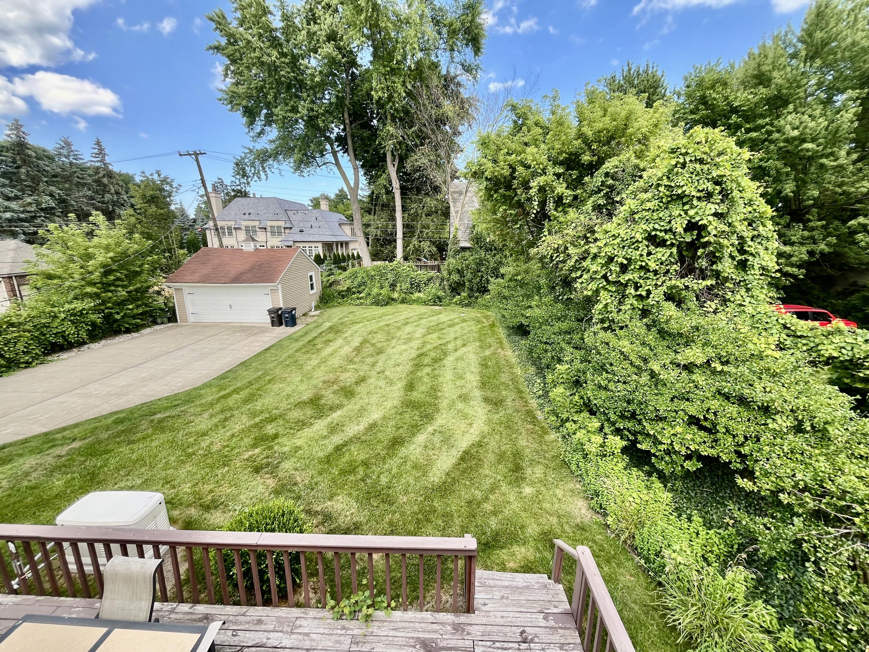 392 Neff Road Grosse Pointe, MI 48230 - Photo 34 of 42 Upper view