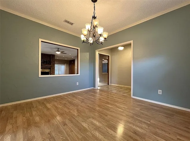 $2,695 | 3109 Shenandoah Drive, Bedford, TX 76021