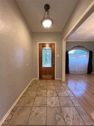 $2,695 | 3109 Shenandoah Drive, Bedford, TX 76021