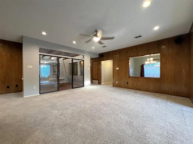 $2,695 | 3109 Shenandoah Drive, Bedford, TX 76021