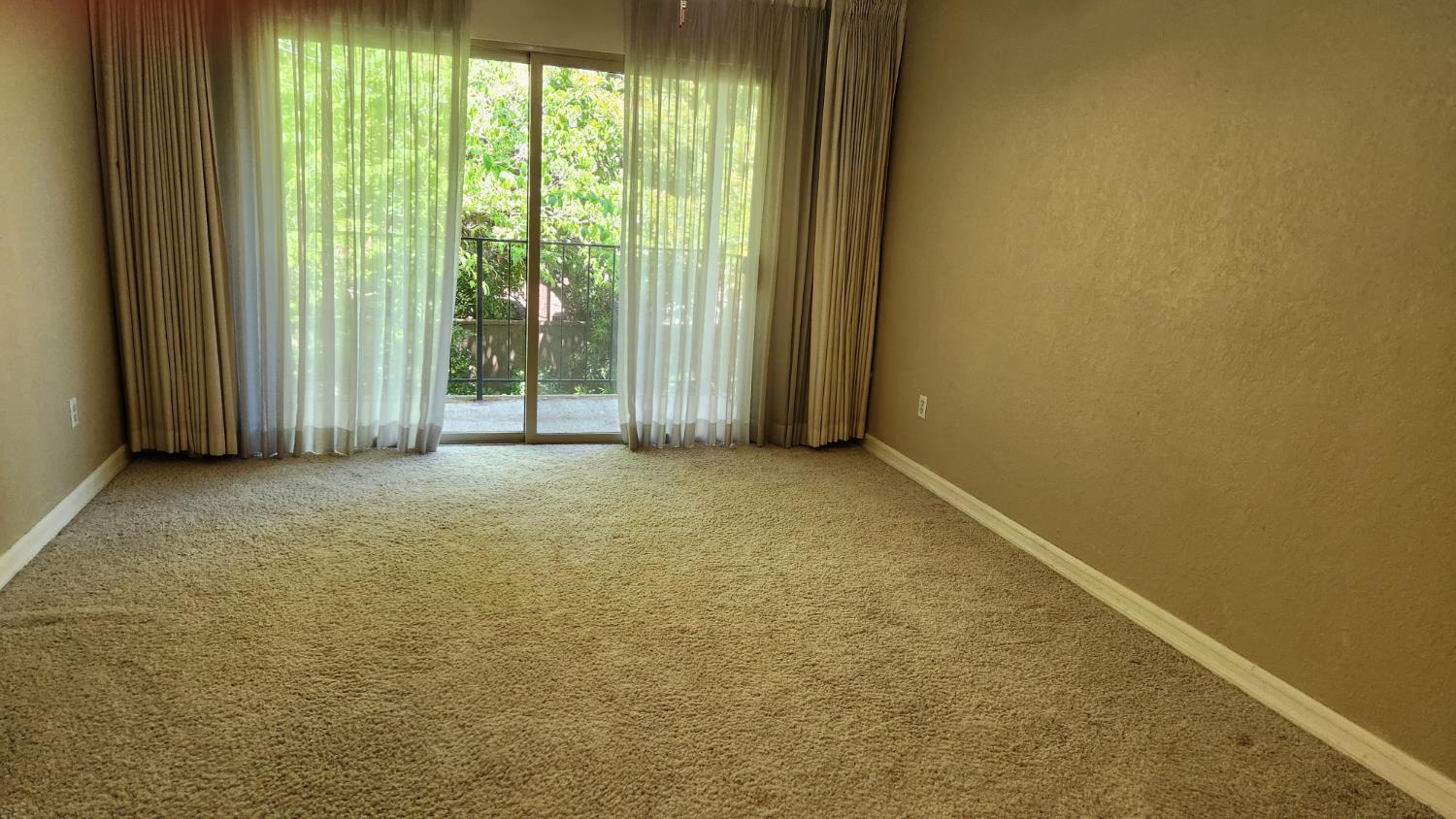 1911 Bechelli Lane Redding, CA 96002 - Photo 28 of 32