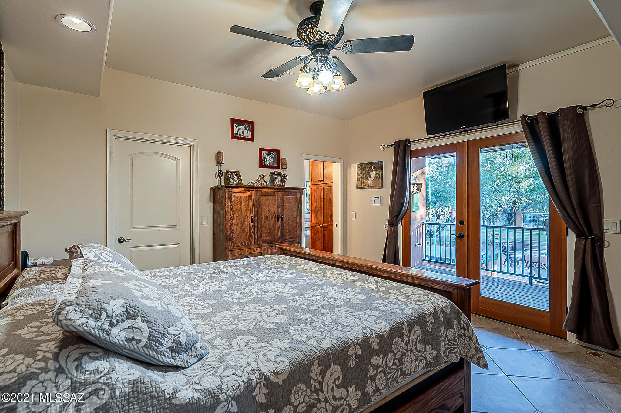 8644 East Tanque Verde Road Tucson, AZ 85749 - Photo 21 of 46
