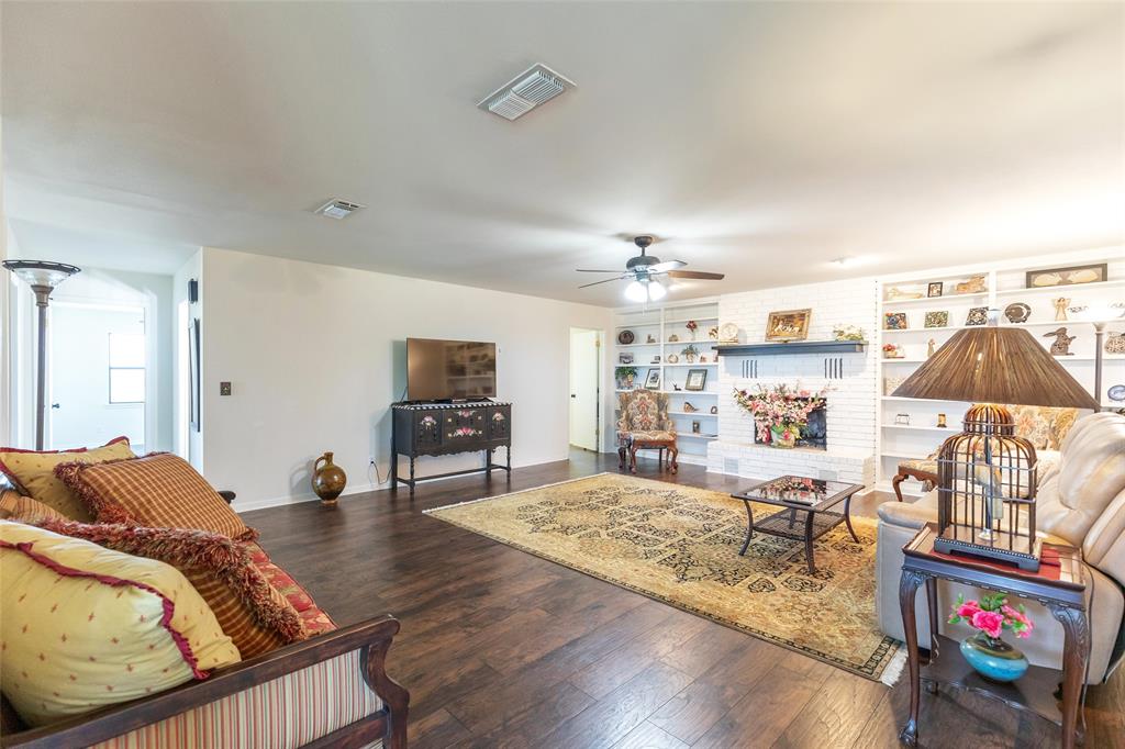 642 Fm 3200 Comanche, TX 76442 - Photo 11 of 40