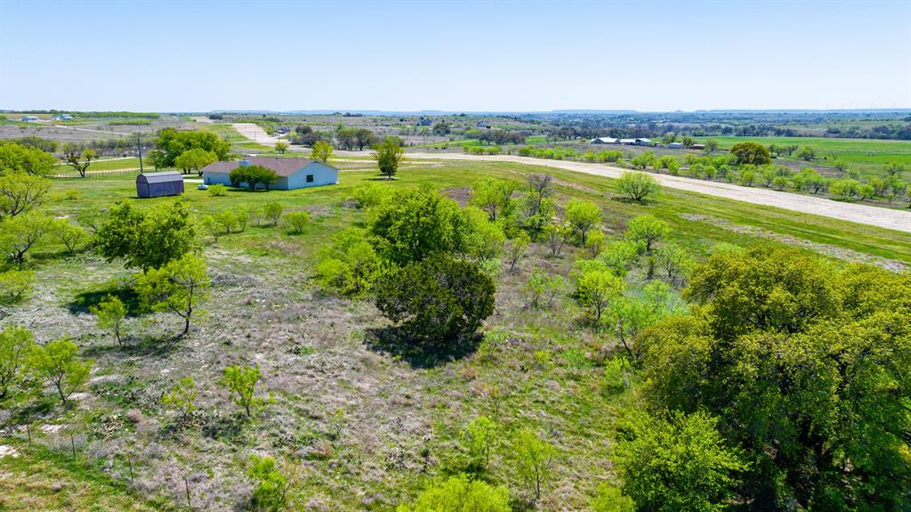 642 Fm 3200 Comanche, TX 76442 - Photo 37 of 40