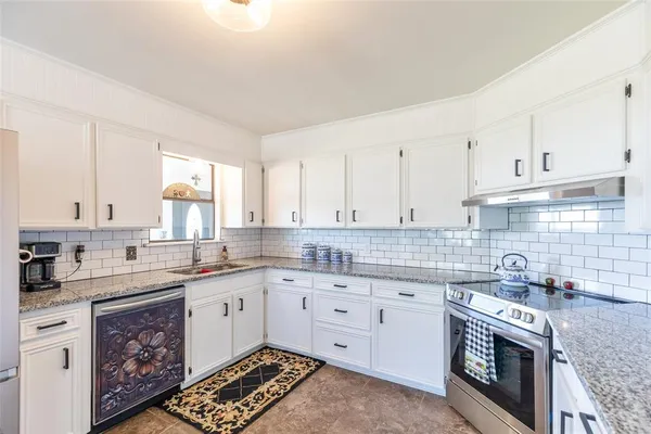 $474,900 | 642 Fm 3200, Comanche, TX 76442