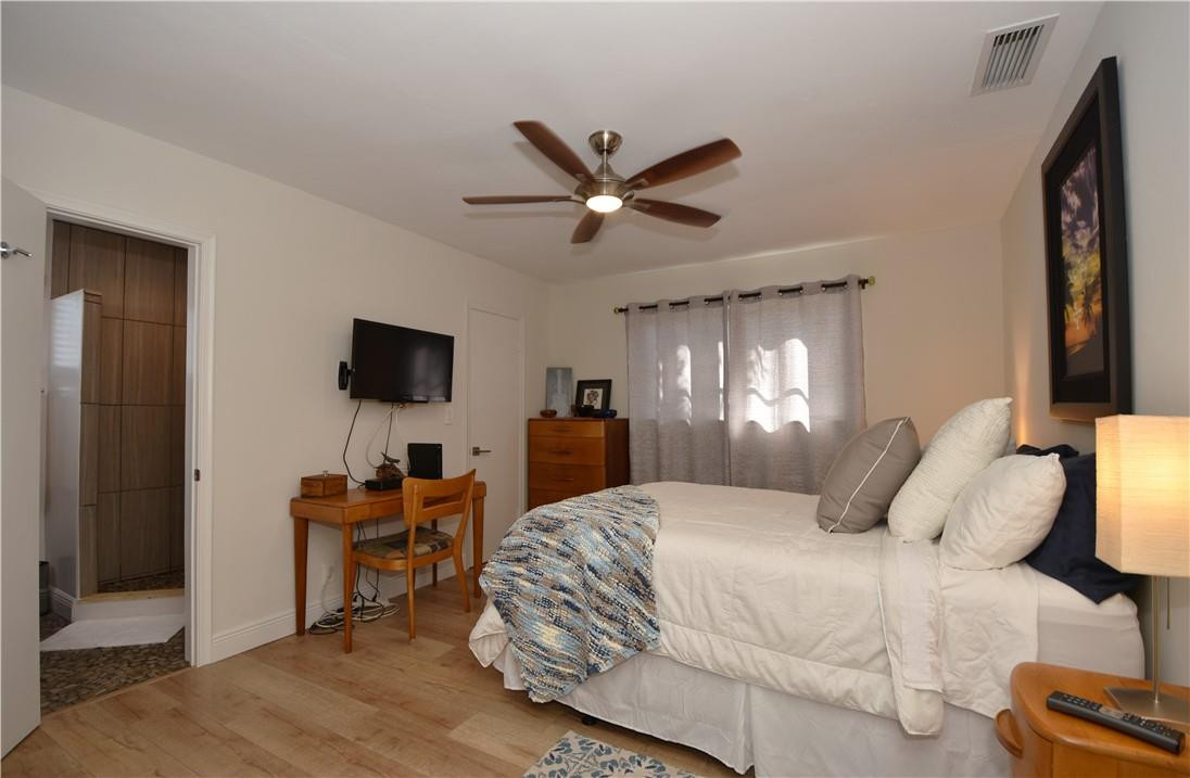2123 North Park Road Hollywood, FL 33021 - Photo 16 of 46 Photo 16