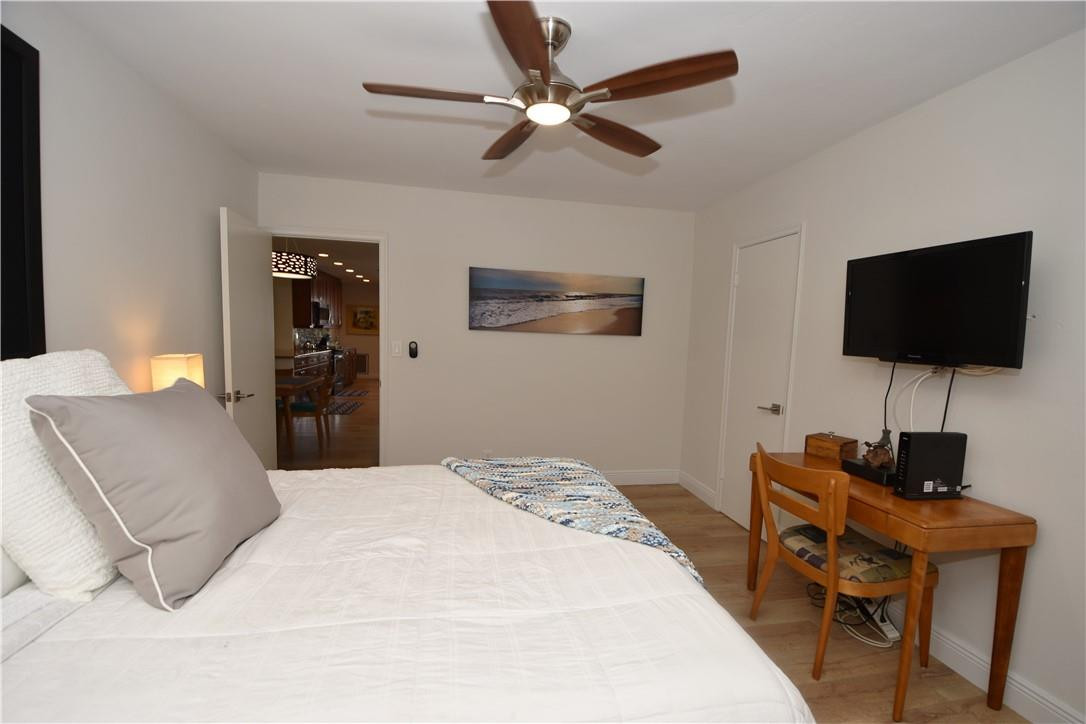 2123 North Park Road Hollywood, FL 33021 - Photo 18 of 46 Photo 18