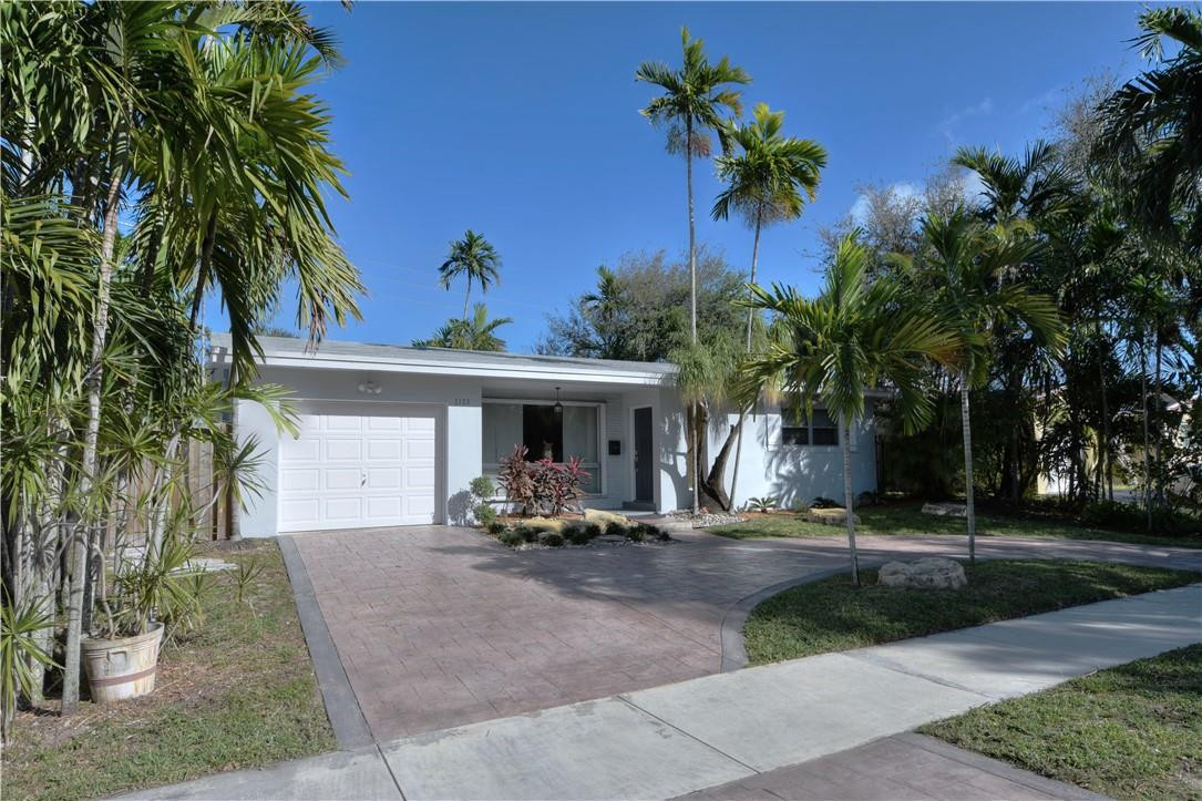 2123 North Park Road Hollywood, FL 33021 - Photo 2 of 46 Photo 2