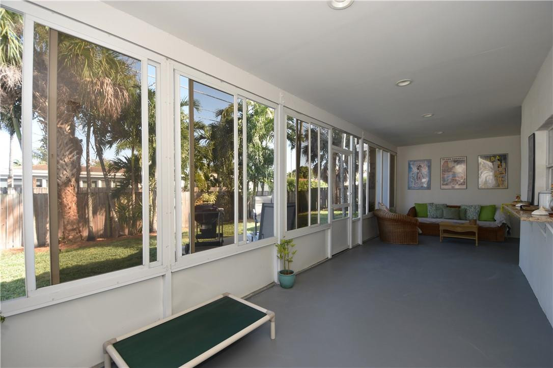 2123 North Park Road Hollywood, FL 33021 - Photo 31 of 46 Photo 31