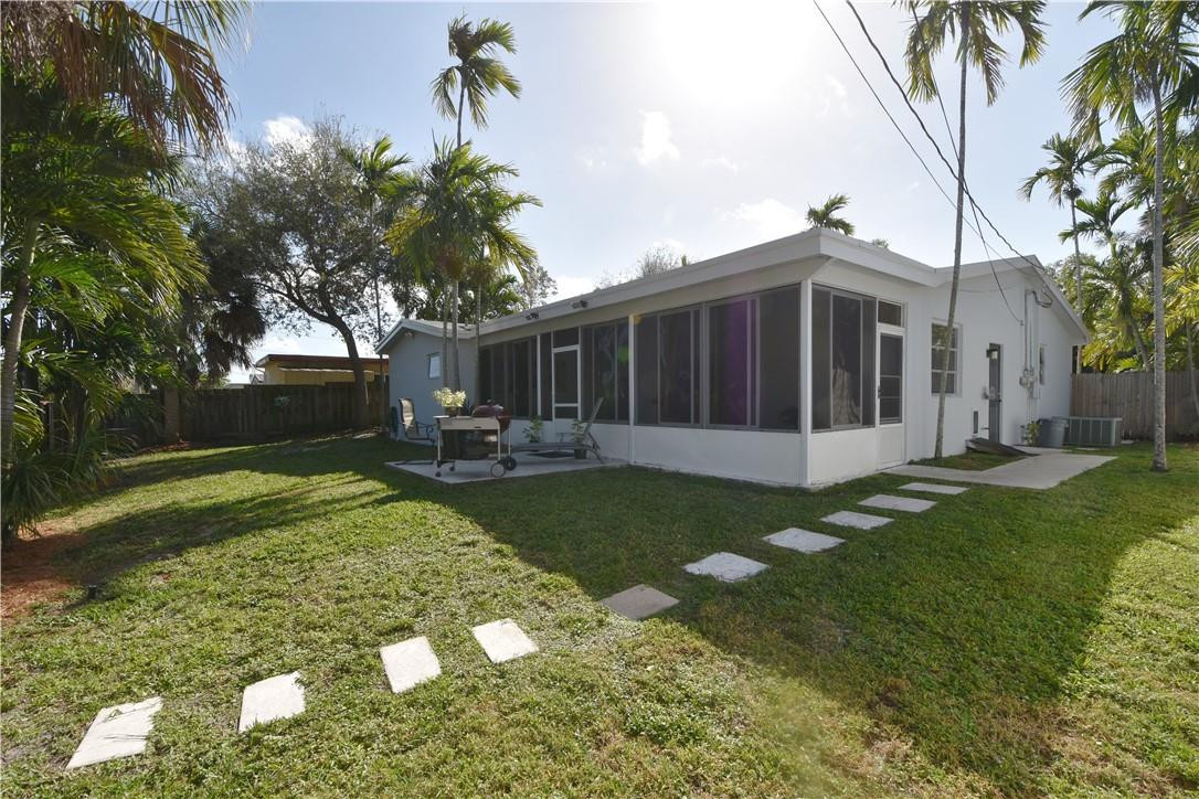 2123 North Park Road Hollywood, FL 33021 - Photo 34 of 46 Photo 34