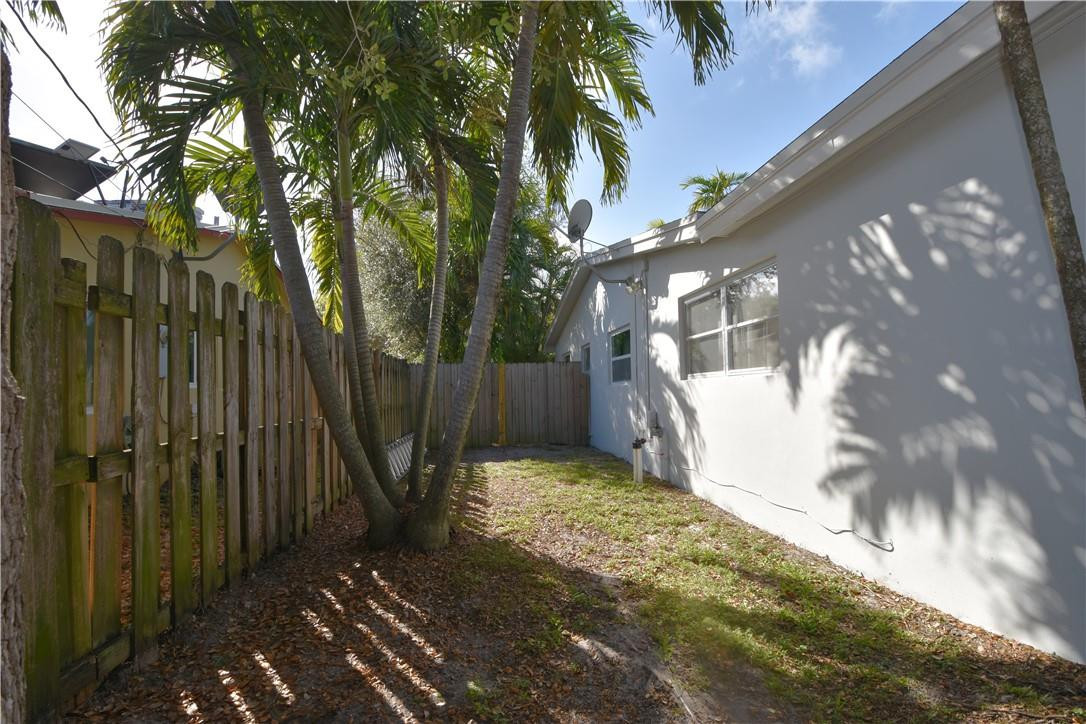 2123 North Park Road Hollywood, FL 33021 - Photo 39 of 46 Photo 39