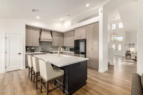 $749,000 | 5529 West Aster Drive, Glendale, AZ 85304
