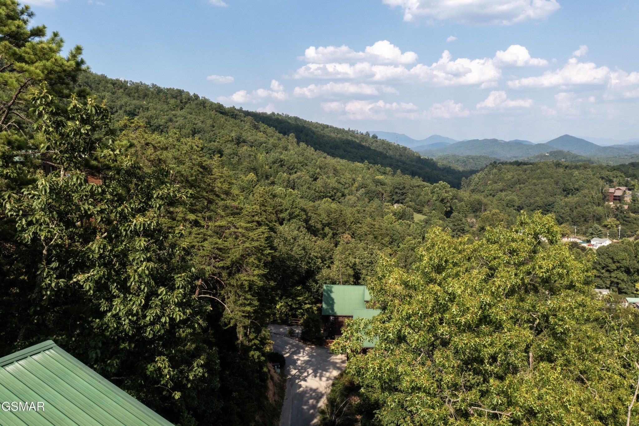 2251 Upper Middle Creek Road, Unit 15 Sevierville, TN 37876 - Photo 28 of 30 Gallery Image 28