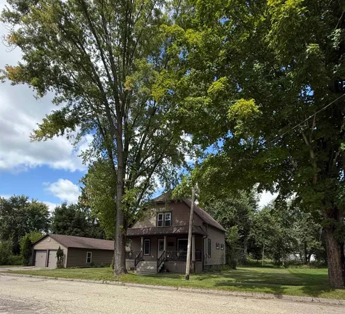 $194,000 | 105 East Colvin Road, Wonewoc, WI 53968