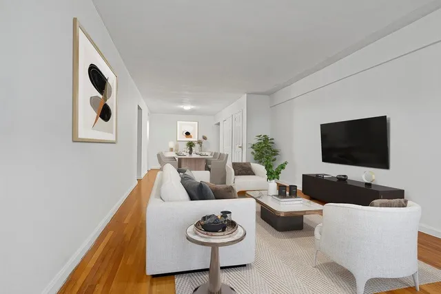 $295,000 | 310 Lenox Road, Unit 3T | Flatbush