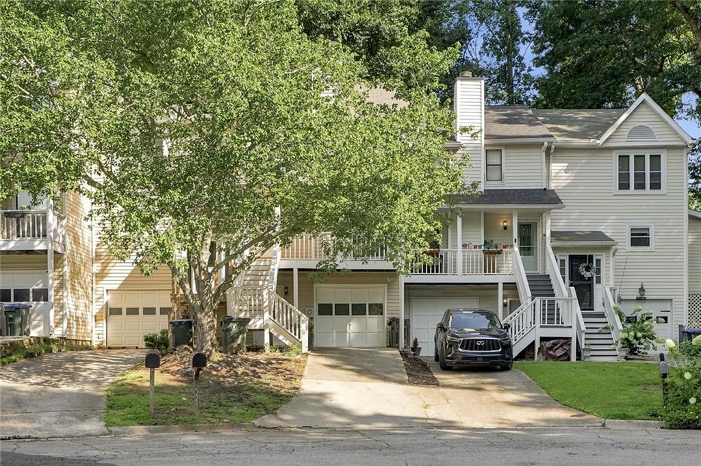 2226 Spring Walk Court Atlanta, GA 30341 - Photo 7 of 33