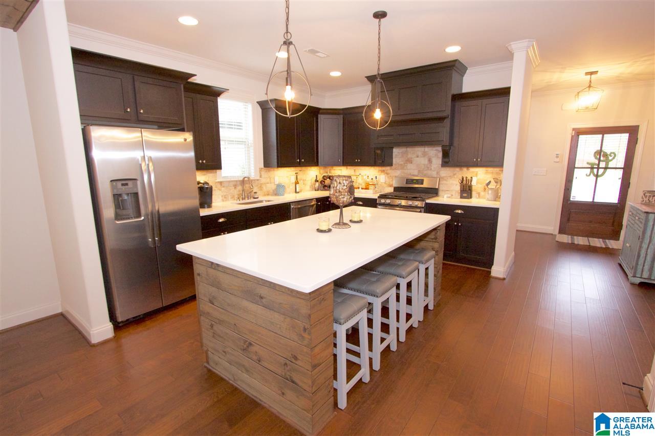716 Kirkwall Cove Pelham, AL 35124 - Photo 2 of 29