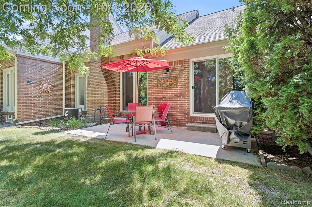 15744 Golfview Drive Riverview, MI 48193 - Photo 25 of 27 Gallery Image 25
