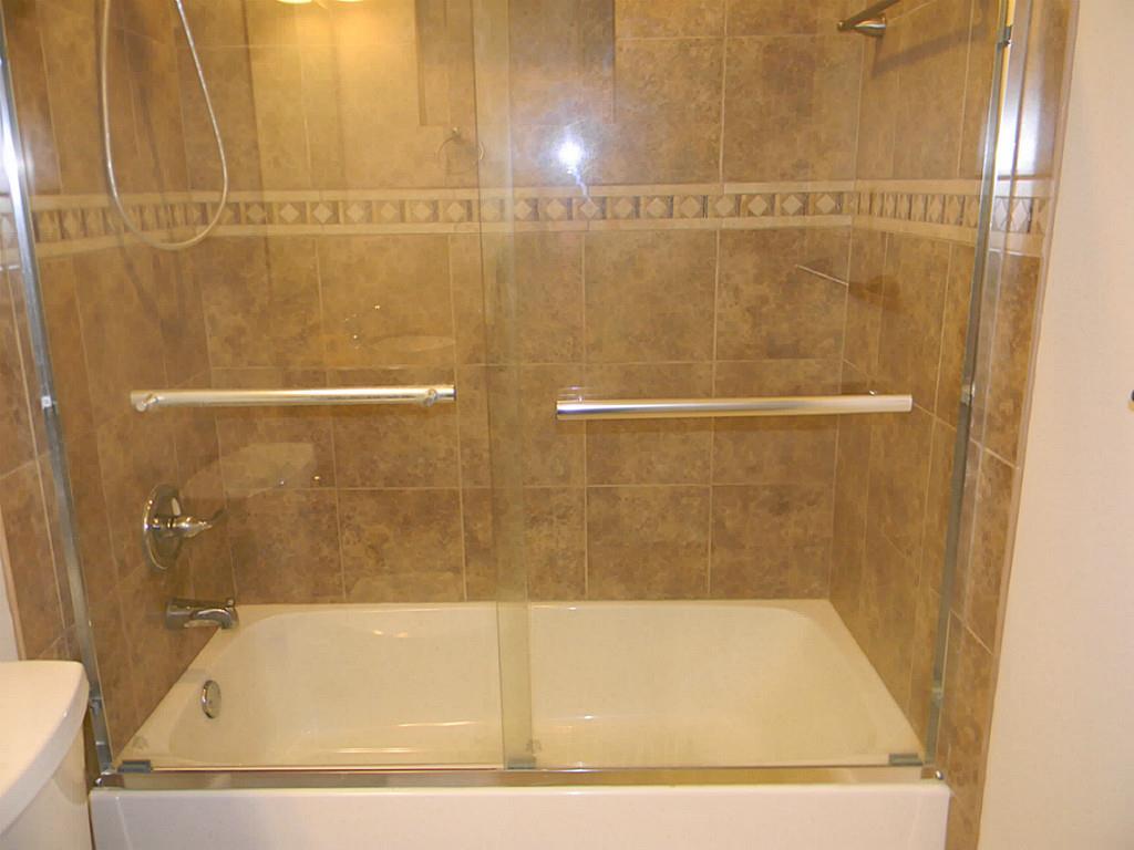 2754 Quarry Hill Road Sugar Land, TX 77478 - Photo 19 of 49 master shower