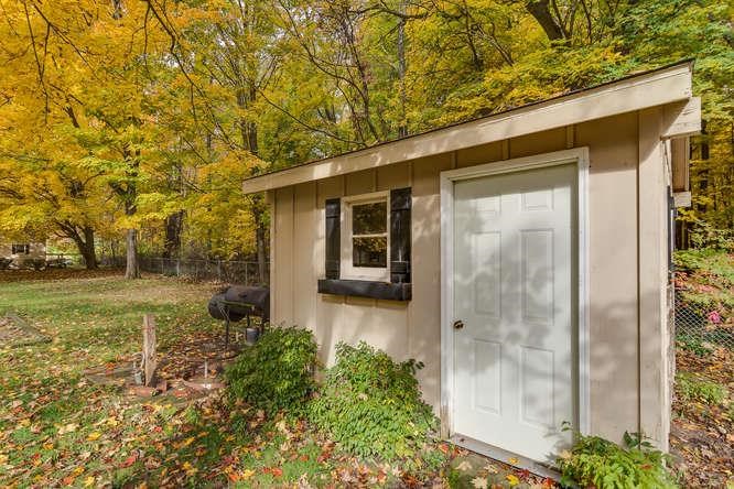 50839 Lilac Road South Bend, IN 46628 - Photo 28 of 30 Gallery Image 28