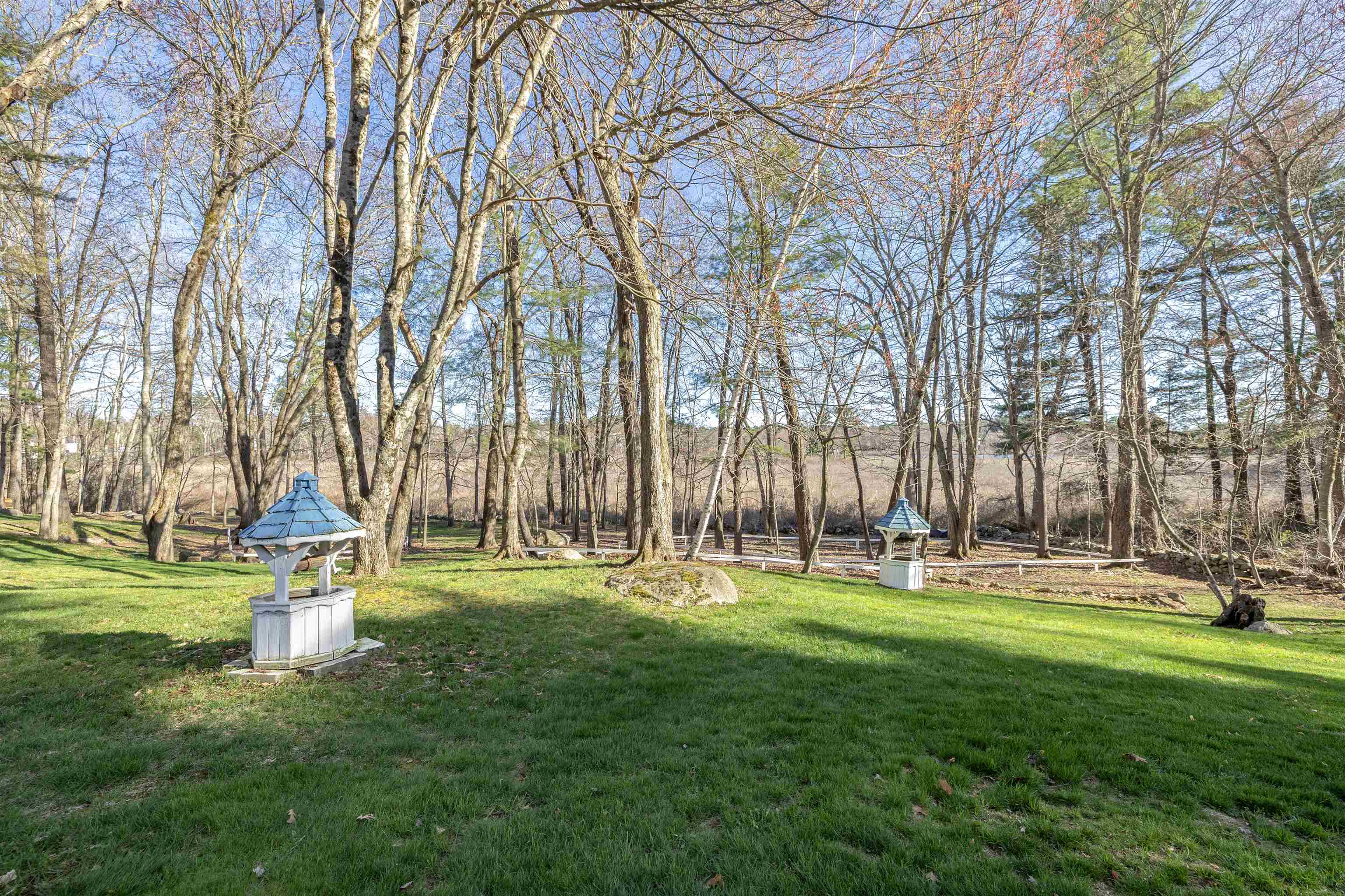 60 Cambridge Road Hampstead, NH 03841 - Photo 25 of 33