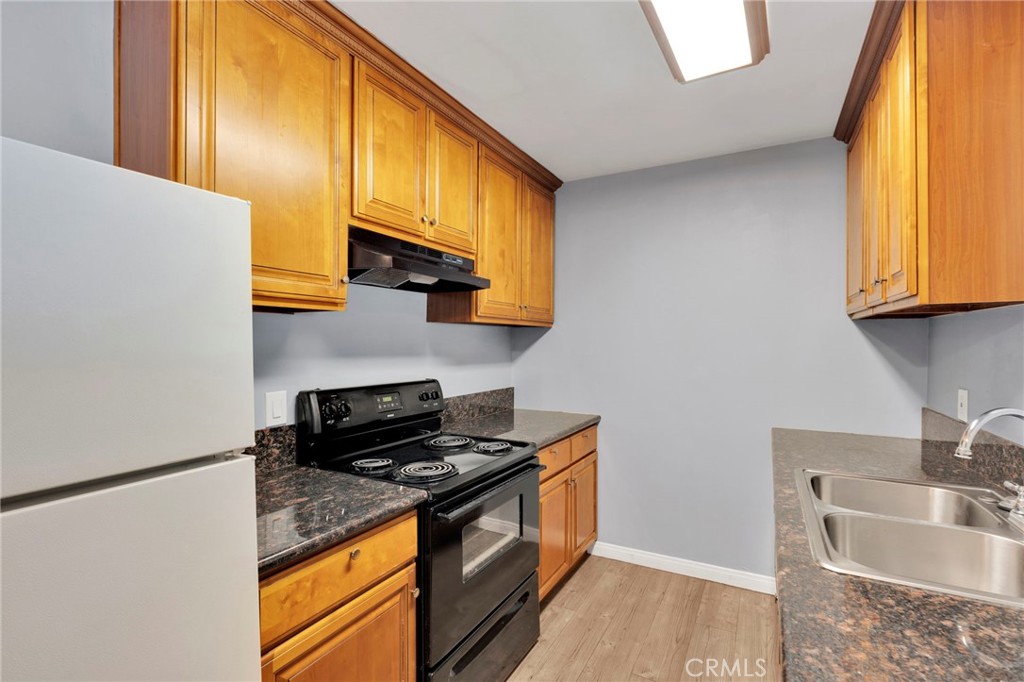 3068 Panorama Road, Unit C Riverside, CA 92506 - Photo 12 of 26