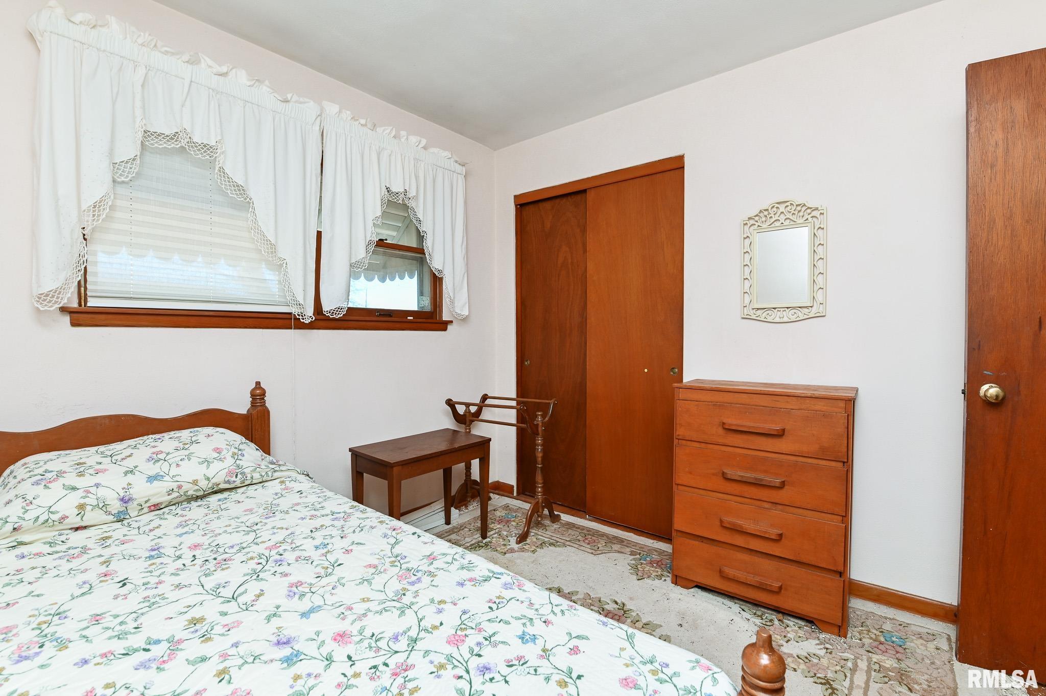 3912 South Paramount Road Bartonville, IL 61607 - Photo 24 of 27 Gallery Image 24