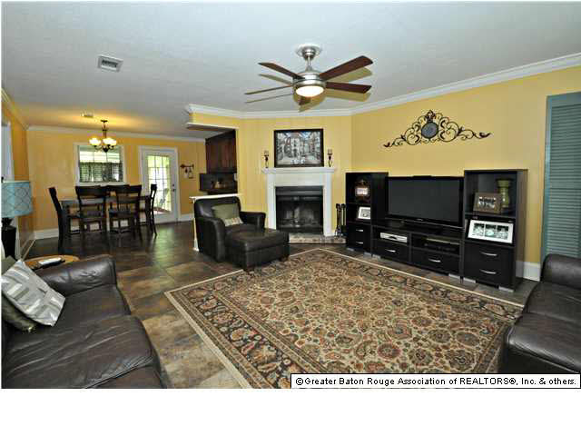 17194 Carpenter Chapel Road Prairieville, LA 70769 - Photo 3 of 13 Gallery Image 3