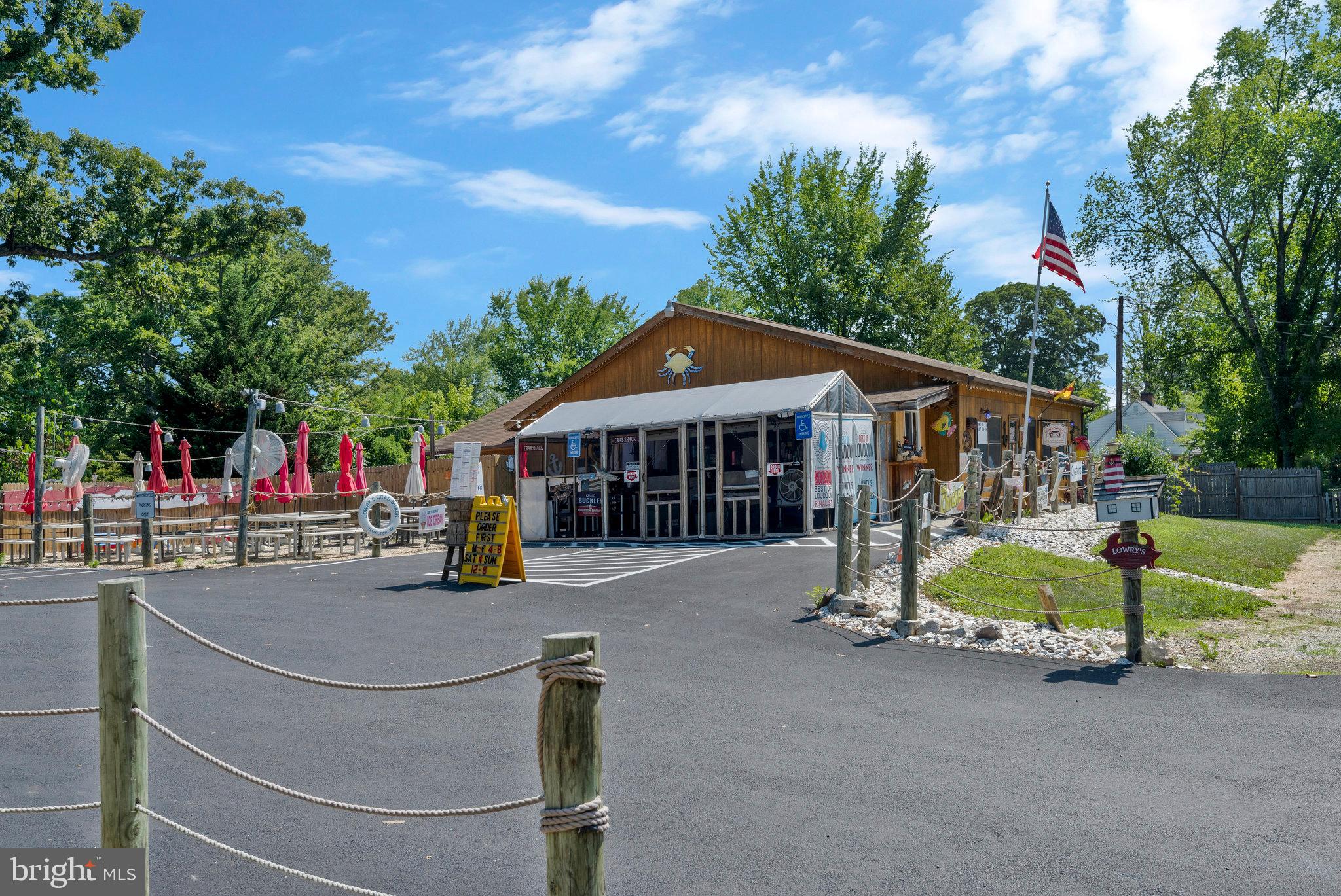 17350 Hamilton Station Road Hamilton, VA 20158 - Photo 54 of 68 Restaurants