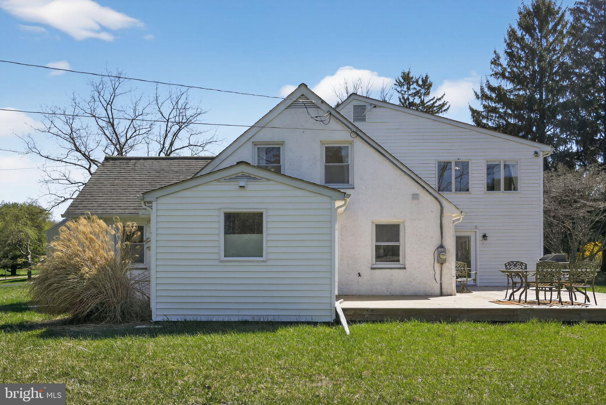 440 Taylor Road Downingtown, PA 19335 - Photo 45 of 53 Side view