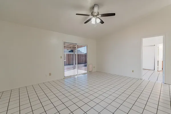 $1,900 | 223 West Harvard Avenue, Gilbert, AZ 85233
