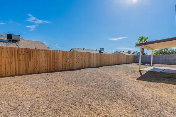 $1,900 | 223 West Harvard Avenue, Gilbert, AZ 85233
