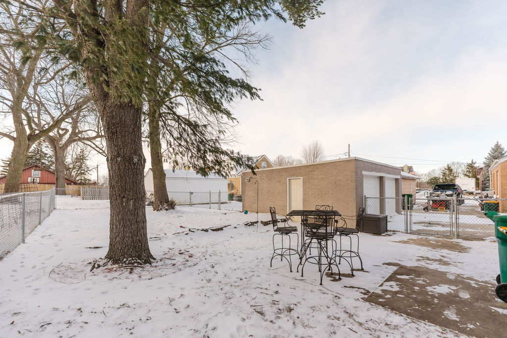 225 Sabin Street Sycamore, IL 60178 - Photo 23 of 25