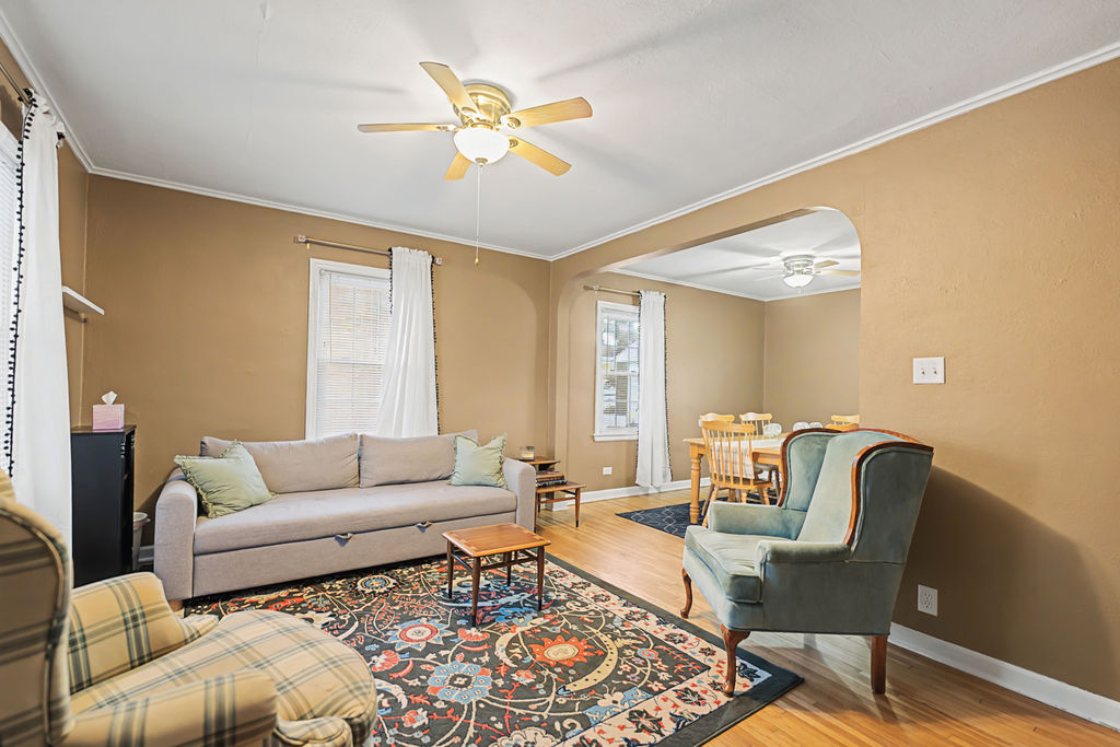 225 Sabin Street Sycamore, IL 60178 - Photo 5 of 25