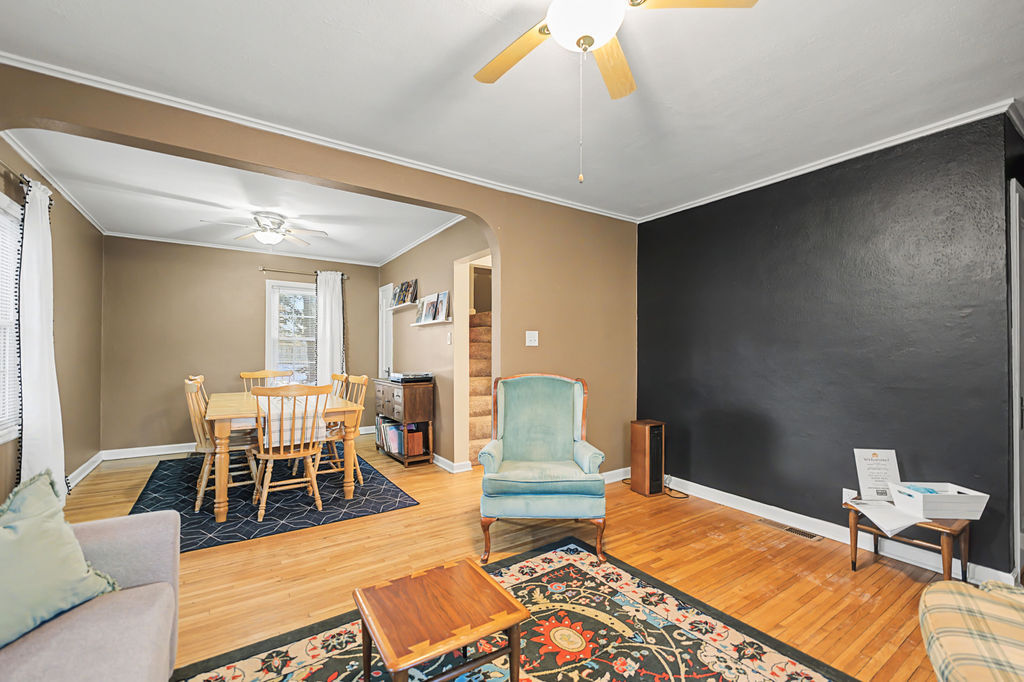 225 Sabin Street Sycamore, IL 60178 - Photo 7 of 25