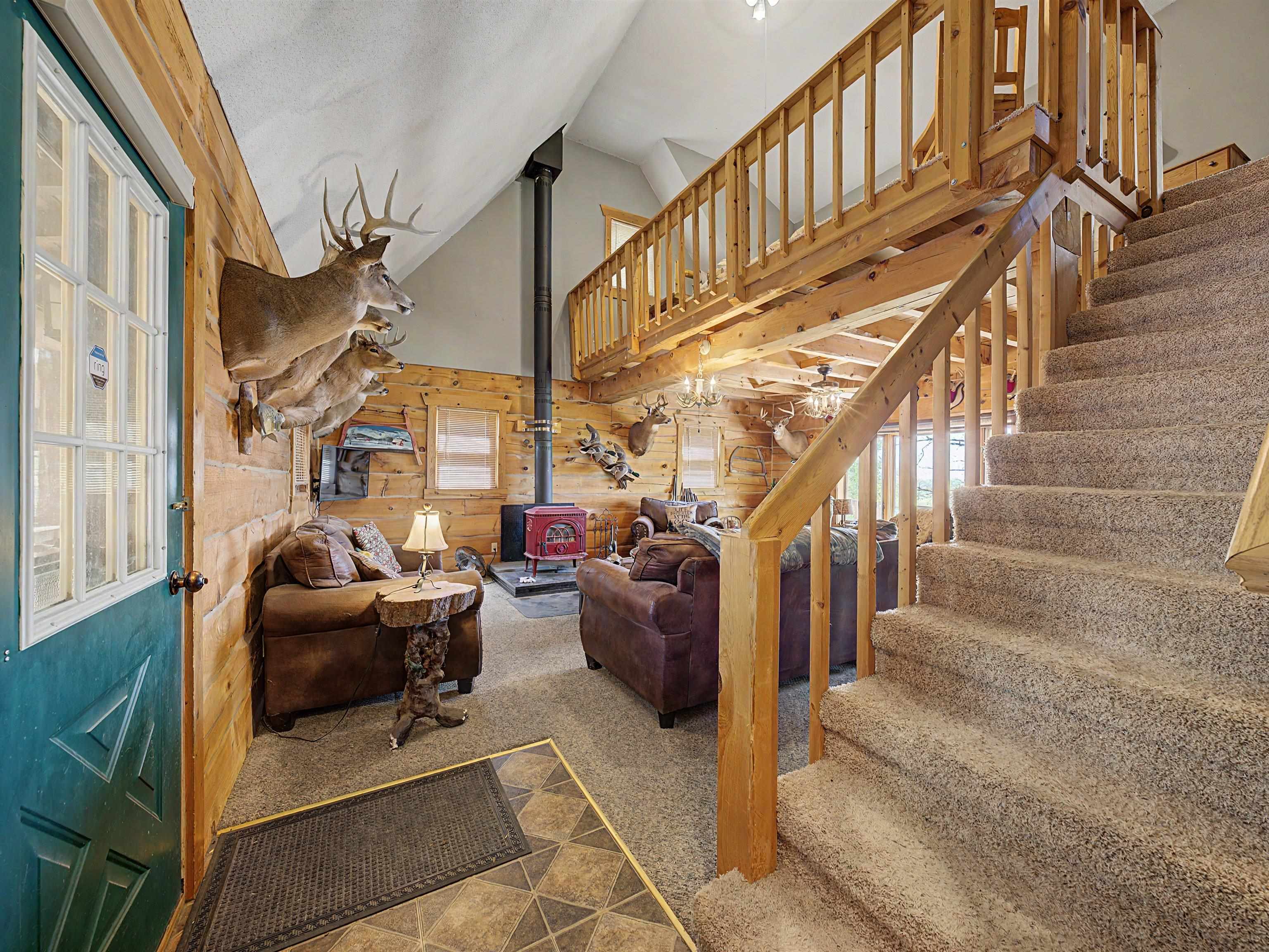 15017 Eagle Ridge Road Ferryville, WI 54628 - Photo 2 of 37