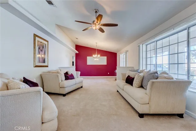 $670,000 | 19783 Lara Lane, Apple Valley, CA 92308